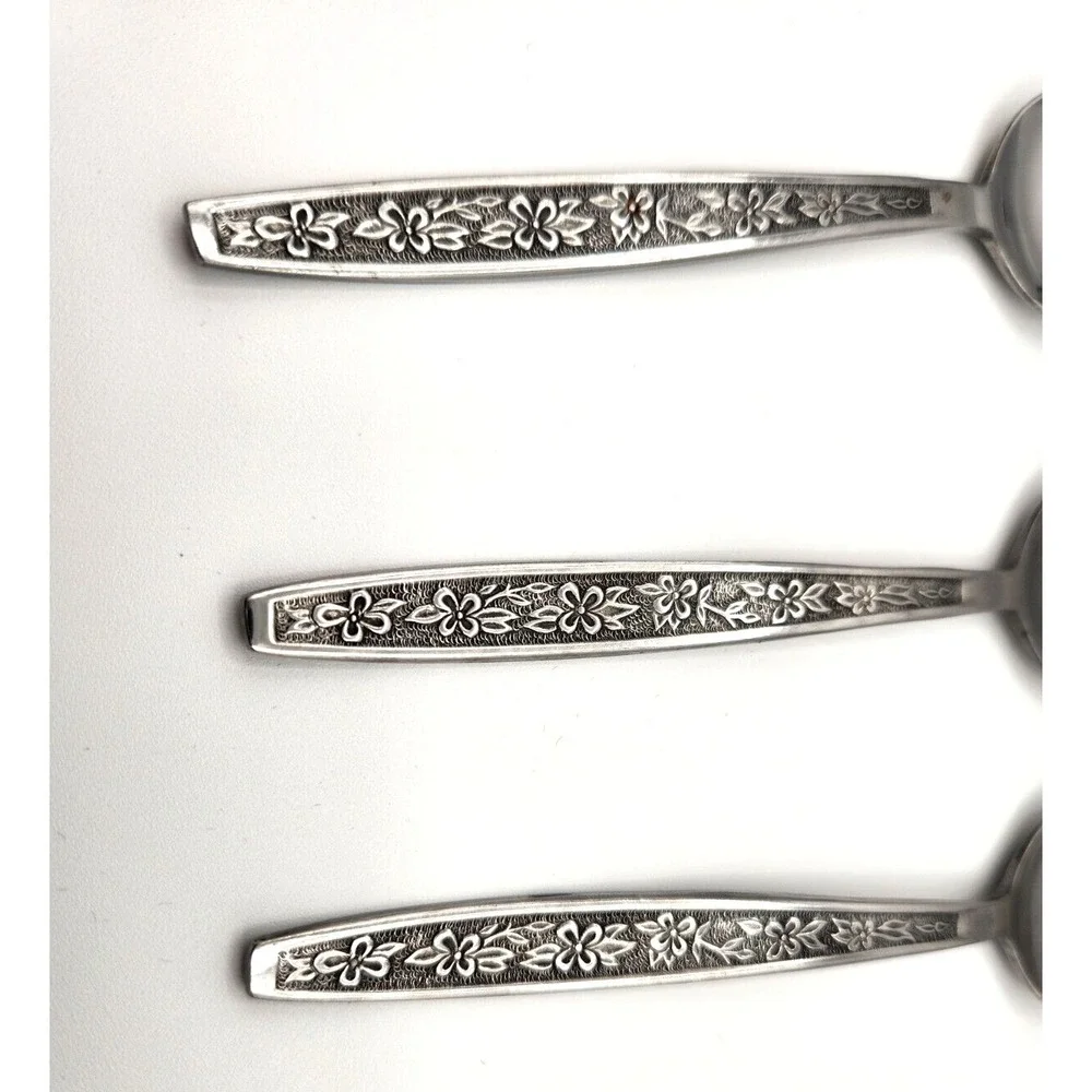 Roy Rogers lot teaspoons